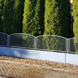 Boglárka Panzió-Étterem ás Apartmanházak Mezőkövesd - Külső kép