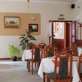 Boglárka Panzió-Étterem ás Apartmanházak Mezőkövesd - Belső