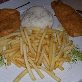 Erdőspuszta Club Hotel - Fenyves Vendéglő, Debrecen - Étel/ital