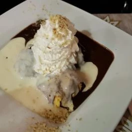 Erdőspuszta Club Hotel - Fenyves Vendéglő, Debrecen - Étel/ital