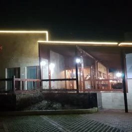 Erdőspuszta Club Hotel - Fenyves Vendéglő, Debrecen - Külső kép