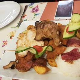 Erdőspuszta Club Hotel - Fenyves Vendéglő, Debrecen - Étel/ital