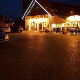 Fehértói Halászcsárda, Szeged - Külső kép