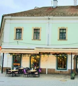 Forst-Ház Étterem és Kávézó