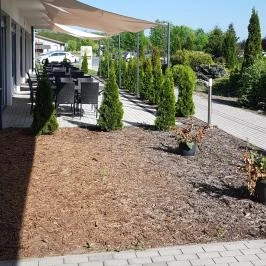 Garden Étterem Debrecen - Külső kép