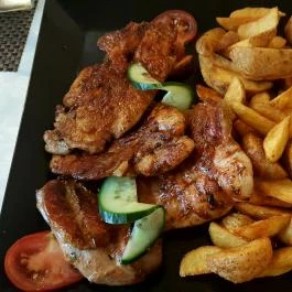 Holiday Pizza & Bar, Debrecen - Étel/ital