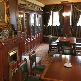 Hotel Óbester étterme - John Bull Pub Debrecen - Belső