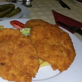 Hotel Nagyerdő Étterem Debrecen - Étel/ital