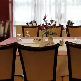 Hotel Nagyerdő Étterem Debrecen - Belső