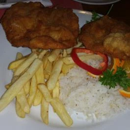 Hüse Vendéglő Debrecen - Étel/ital