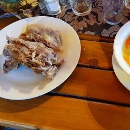 Hüse Vendéglő Debrecen - Étel/ital