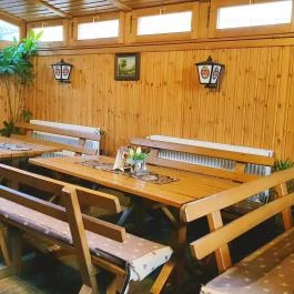 Hüse Vendéglő Debrecen - Belső