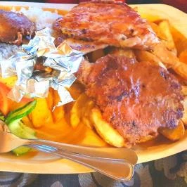 Hüse Vendéglő Debrecen - Étel/ital