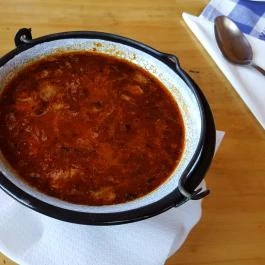 Kemencés Csárda, Ópusztaszer - Étel/ital