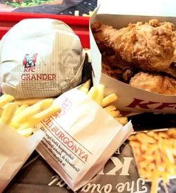 Kentucky Fried Chicken - Móricz Zsigmond körtér