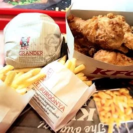 Kentucky Fried Chicken - Móricz Zsigmond körtér, Budapest - Étel/ital
