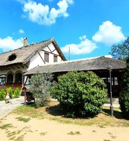 Kerekerdő Kalóz Étterem