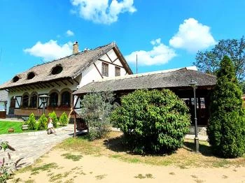 Kerekerdő Kalóz Étterem Debrecen