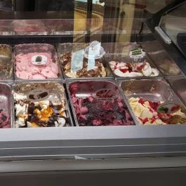 Kis Virág Cukrászda Szeged - Étel/ital