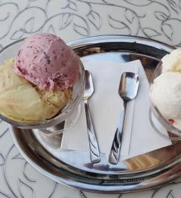 Kis Virág Cukrászda