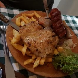 Látóképi Csárda Debrecen - Étel/ital