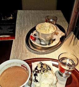 Leroy Café Debrecen