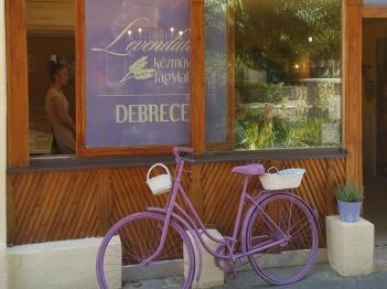 Levendula Kézműves Fagylaltozó Debrecen