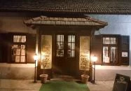 Lilaakác Kisvendéglő Abádszalók