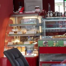 Long Cafe Debrecen - Belső