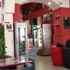 Long Cafe Debrecen - Belső