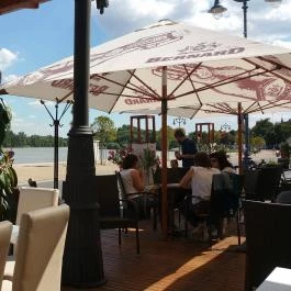Tinto Resto Szentendre - Külső kép