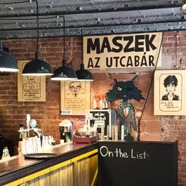 Maszek - Az utcabár Debrecen - Belső