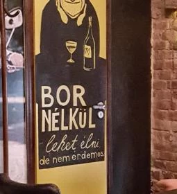 Maszek - Az utcabár