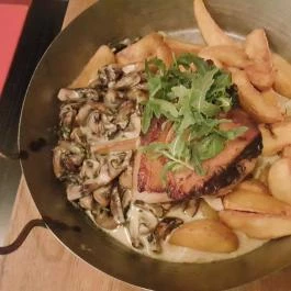 Maszek - Az utcabár Debrecen - Étel/ital