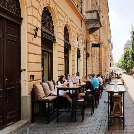 Maszek - Az utcabár Debrecen - Külső kép