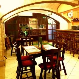 Mátyás Pince Debrecen - Belső