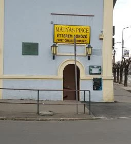 Mátyás Pince