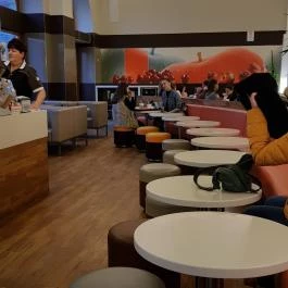 McDonald's - Piac utca, Debrecen - Belső