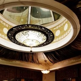 Shiraz Étterem & Dubai Kert Egerszalók - Belső