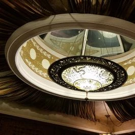 Shiraz Étterem & Dubai Kert Egerszalók - Belső