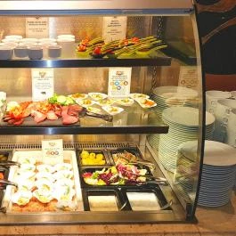 Shiraz Étterem & Dubai Kert Egerszalók - Étel/ital