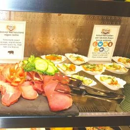 Shiraz Étterem & Dubai Kert Egerszalók - Étel/ital