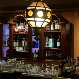 Shiraz Étterem & Dubai Kert Egerszalók - Belső