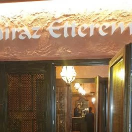 Shiraz Étterem & Dubai Kert Egerszalók - Külső kép