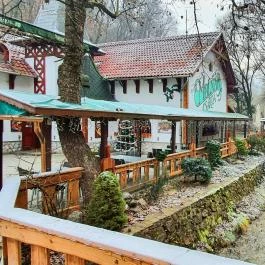 Molnár Csárda Lillafüred - Külső kép