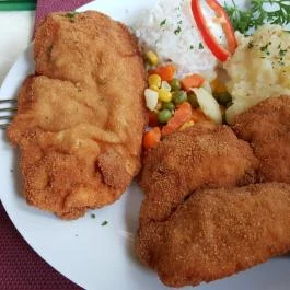 Négy Muskétás Étterem-Söröző Budapest - Étel/ital