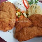 Négy Muskétás Étterem-Söröző Budapest - Étel/ital