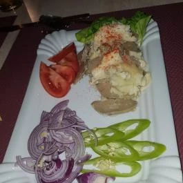 Négy Muskétás Étterem-Söröző Budapest - Étel/ital