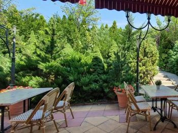 Óbester Bistro Debrecen