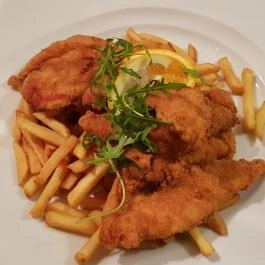 Piroska Étterem Egerszalók - Étel/ital